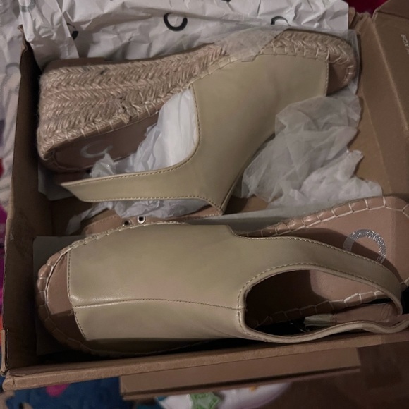 Journey‎ collection - Picture 4 of 5